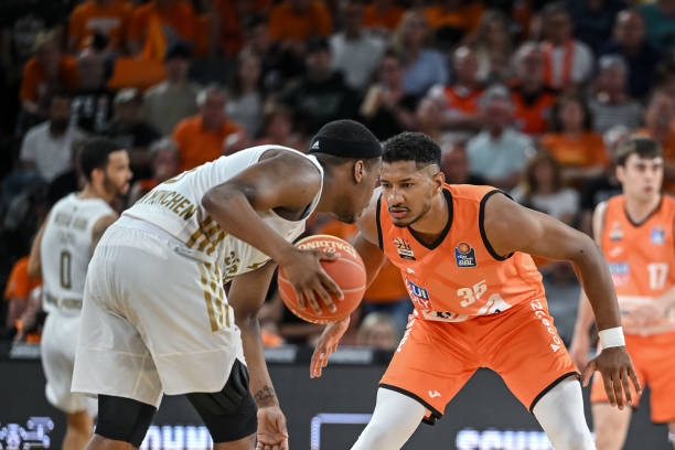 也为整个赛 也为整个赛